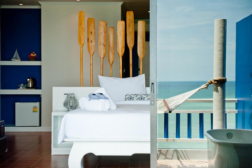 At Zea Hotel Patong Kültér fotó