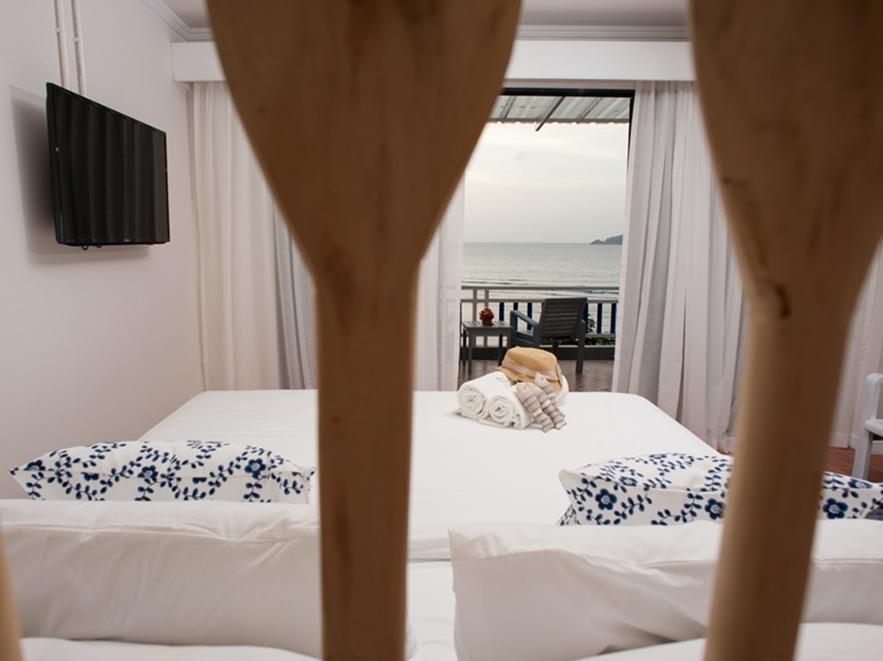 At Zea Hotel Patong Kültér fotó