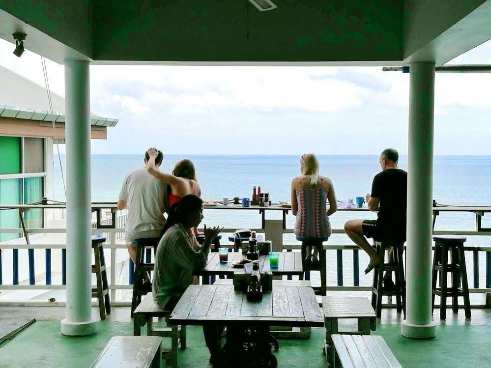 At Zea Hotel Patong Kültér fotó